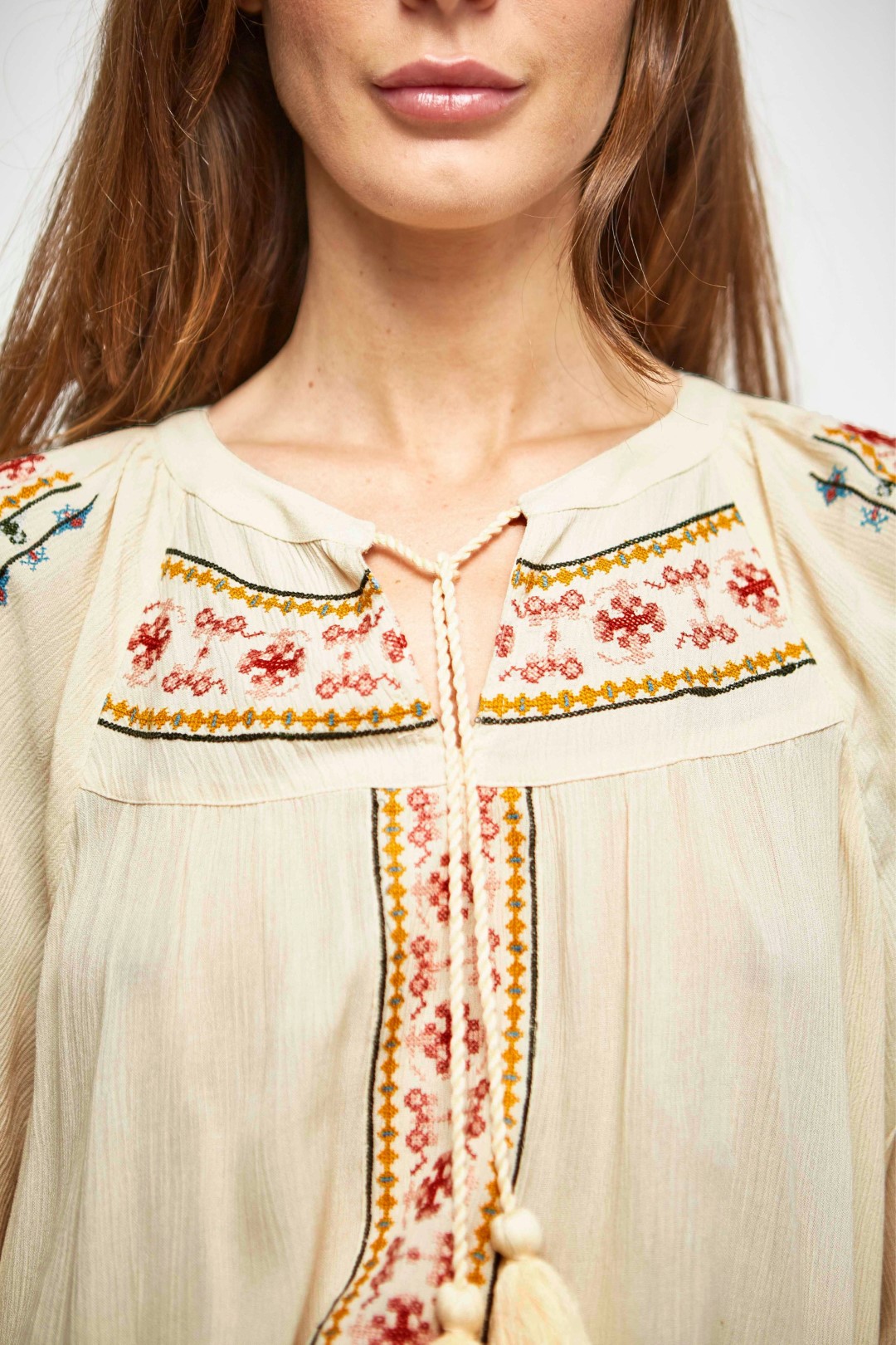 Long sleeve embroidered blouse