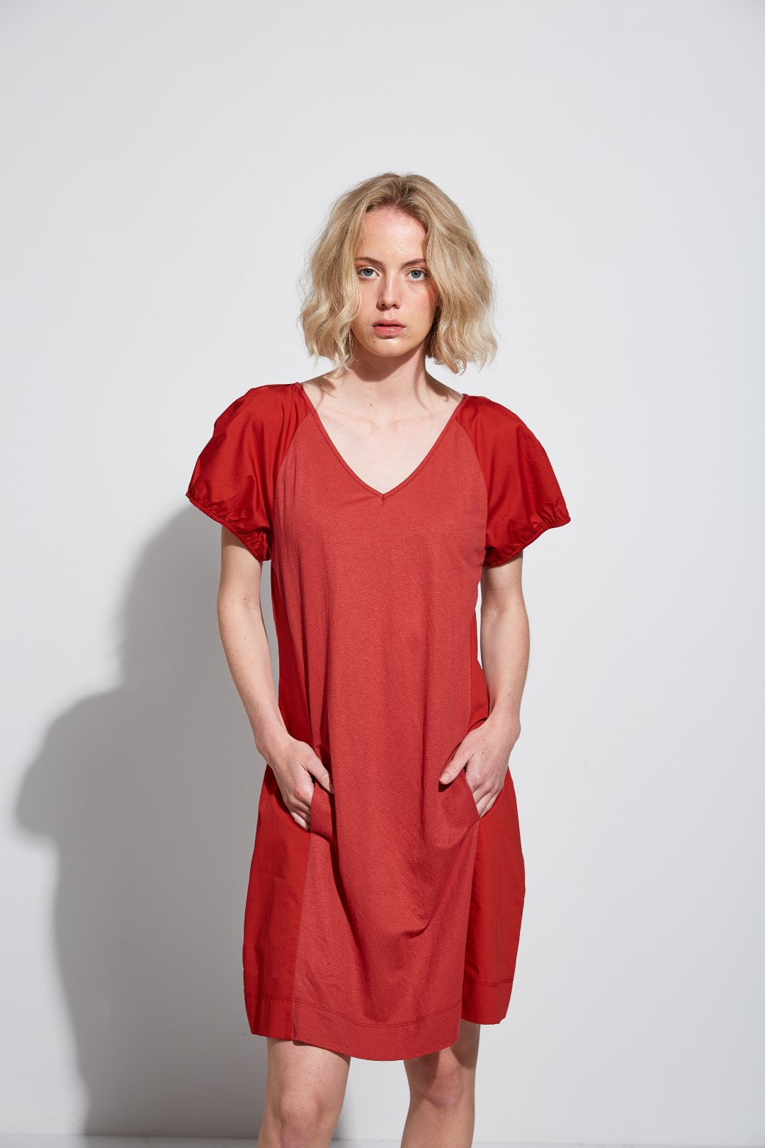 Dress with cotton and poplin