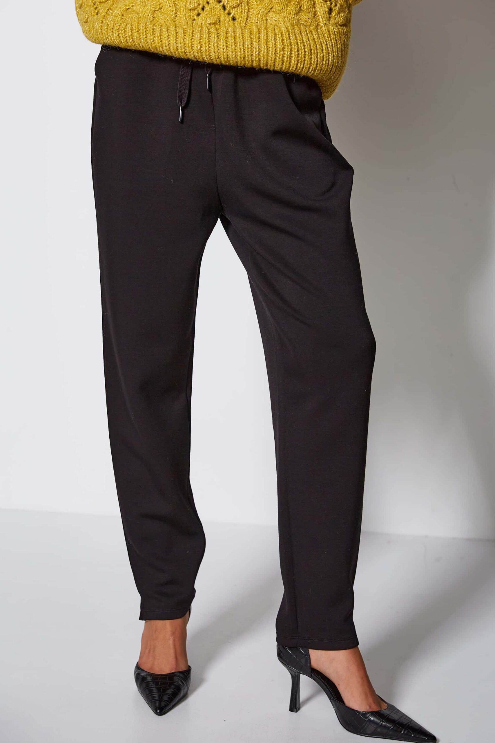 Sporty style trousers