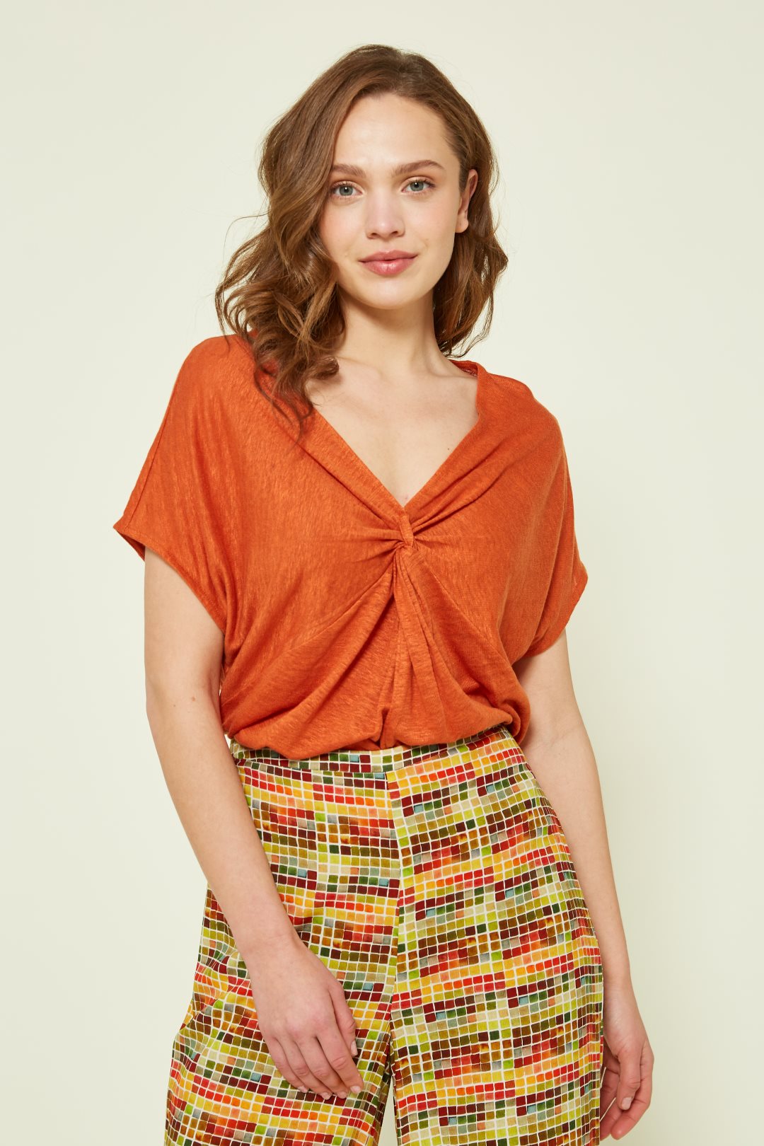 T shirt deals orange dos